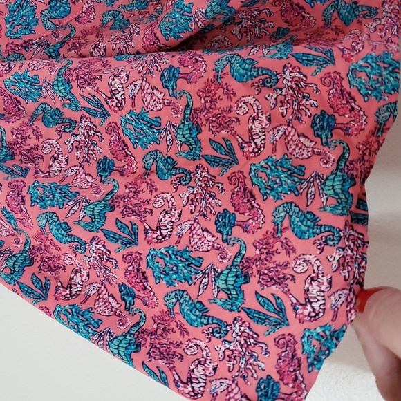 Simply Southern Pink Sea Creatures Square Neck Off Shoulder Top Size Medium - Picture 8 of 10